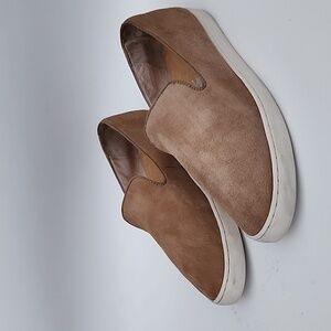Birdies Tan and White Sneakers Sleek and Versatile